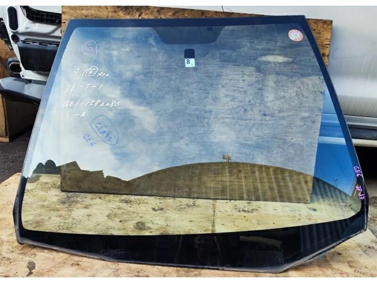 Лобовое стекло Хонда Фит в Шадринске 255791